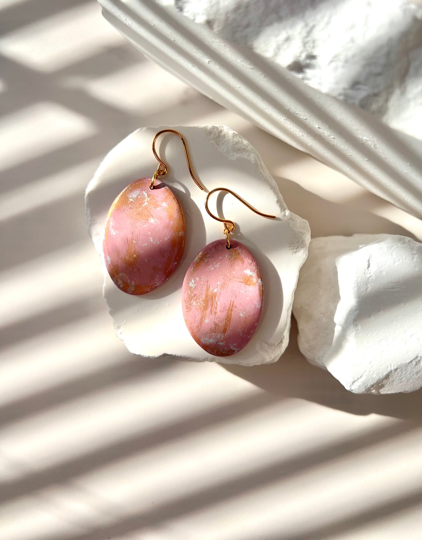 Patina - Pink Oval
